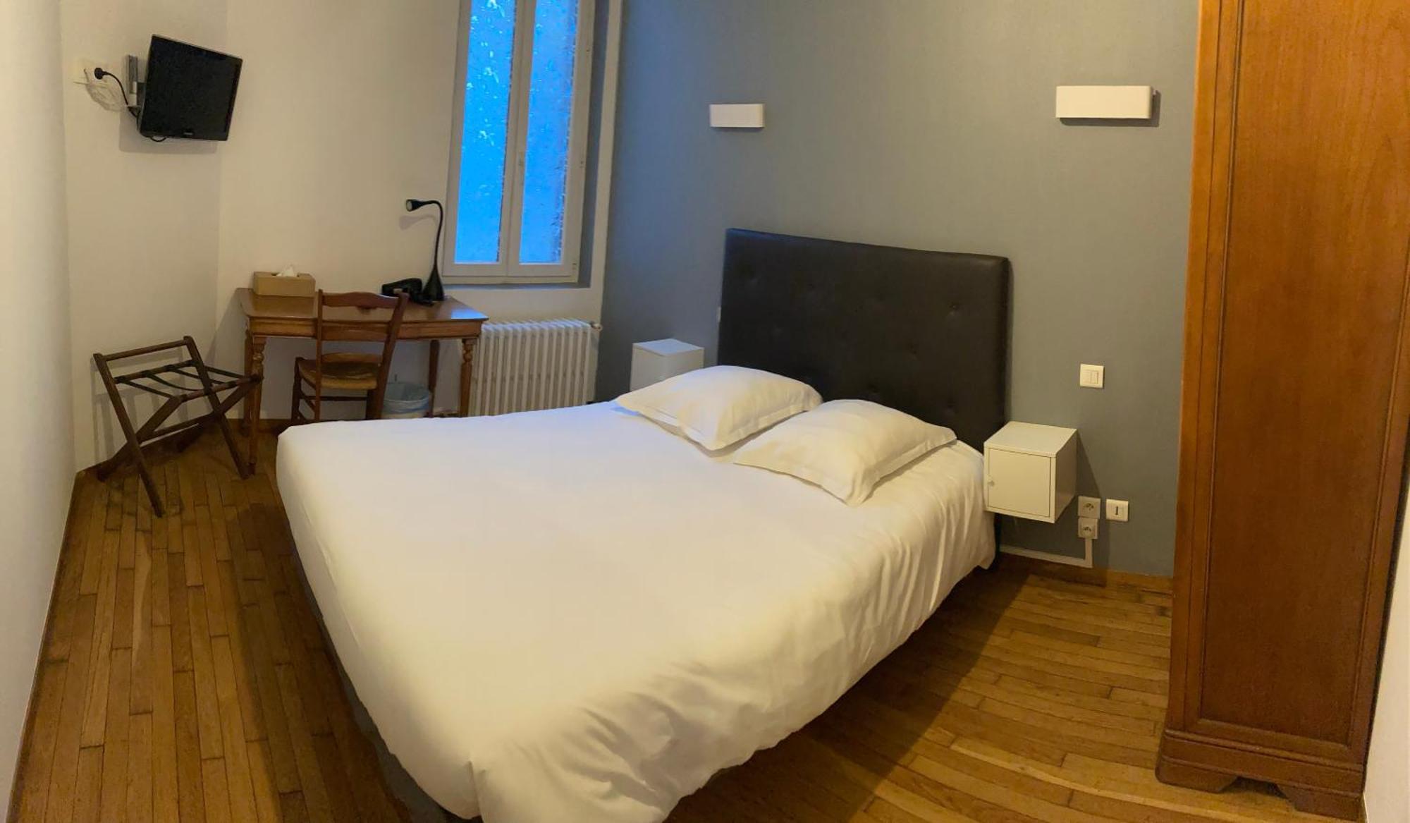 Hotel Des Ducs Невер Екстер'єр фото